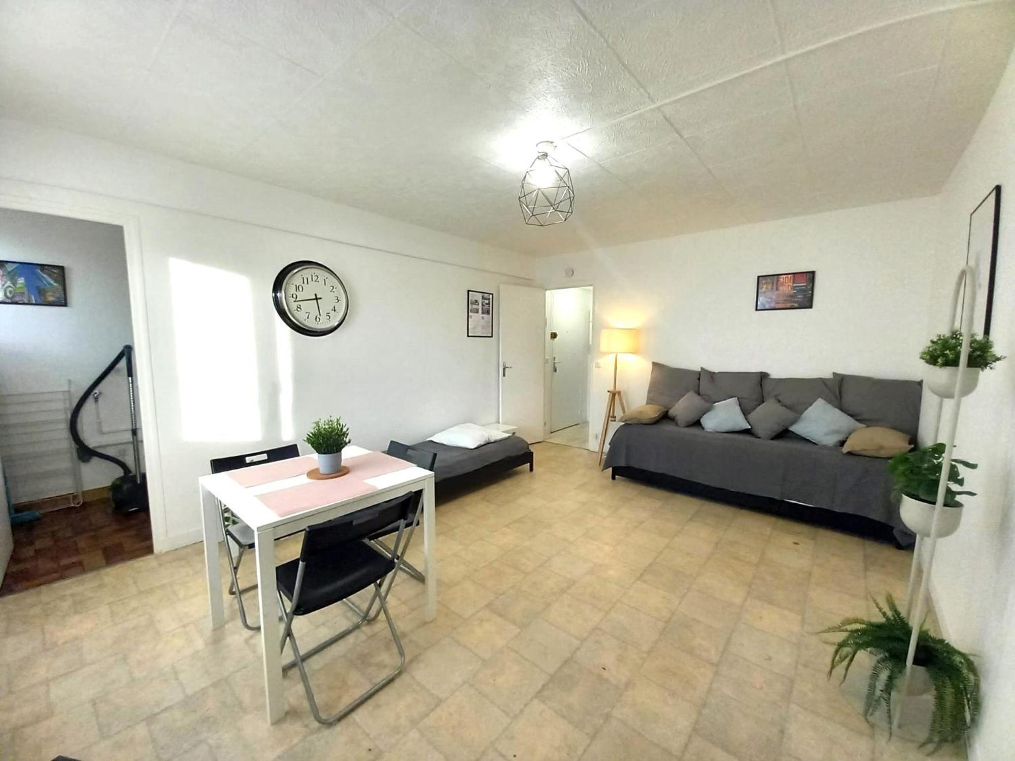 St-Quentin-En-Yvelines Plusieurs Appartements Avec Parking Trappes Εξωτερικό φωτογραφία