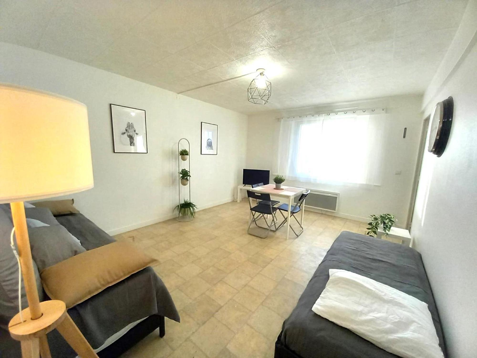 St-Quentin-En-Yvelines Plusieurs Appartements Avec Parking Trappes Εξωτερικό φωτογραφία