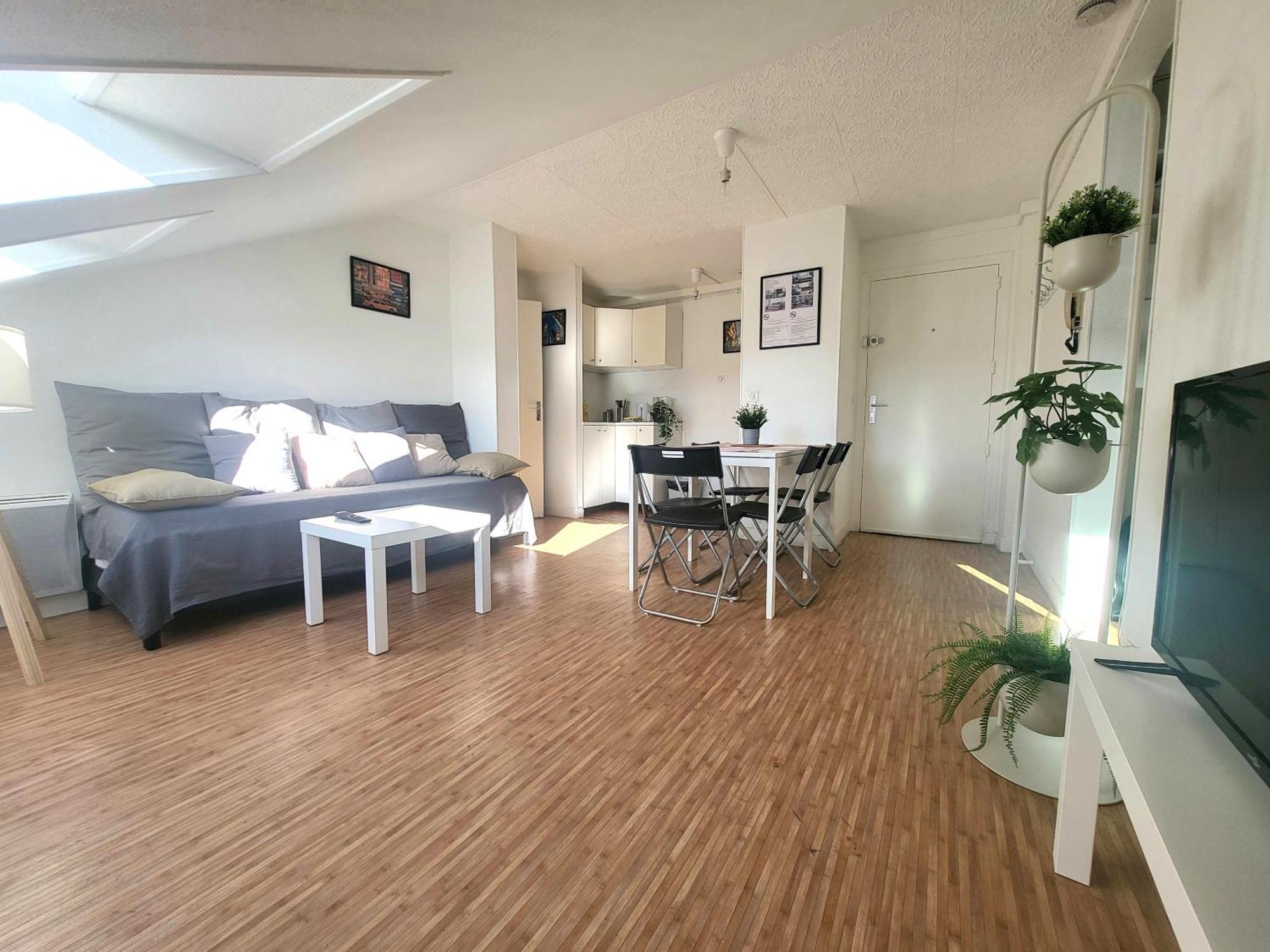 St-Quentin-En-Yvelines Plusieurs Appartements Avec Parking Trappes Δωμάτιο φωτογραφία